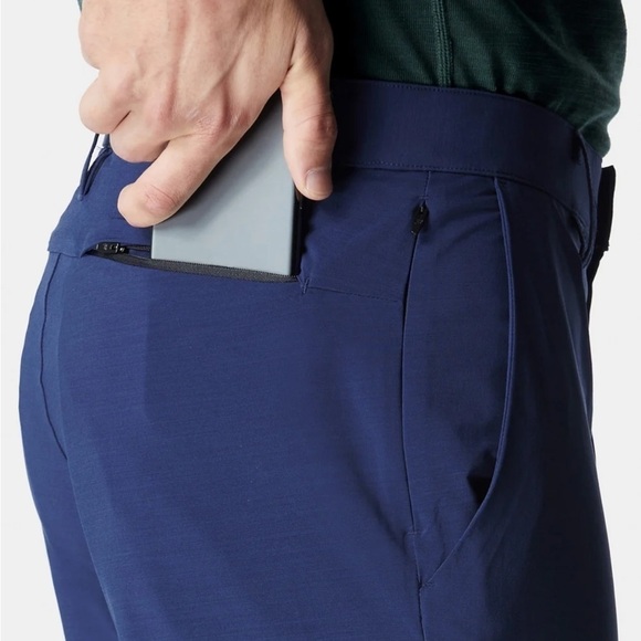 Fabletics The Only Pants - Picture 3 of 11